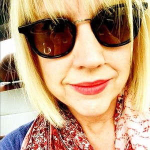 Meet your Posher, Heidi